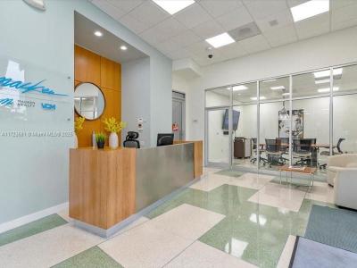 2404 Hollywood Blvd, Hollywood, FL 33020