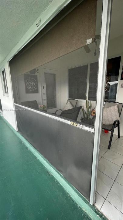 5300 Washington St J312, Hollywood, FL 33021