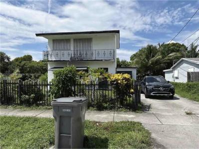 5413 SW 23rd St, West Park, Florida 33023, USA