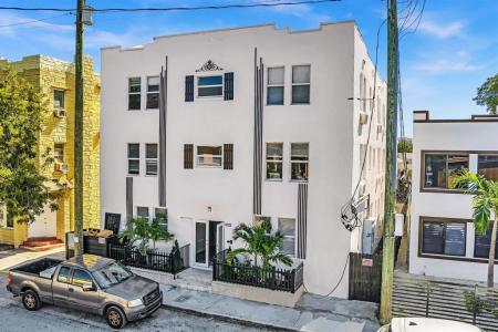 1142 SW 4th St, Miami, Флорида 33130, Соединенные Штаты
