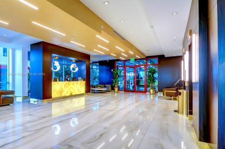 777 N Ocean Dr N305, Hollywood, Florida 33019, USA