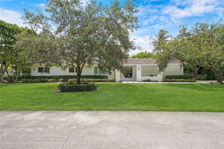 10302 SW 119th St, Miami, Florida 33176, USA