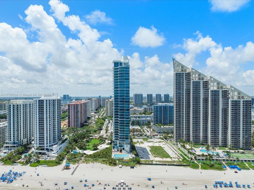 17475 Collins Ave 2002, Sunny Isles Beach, FL 33160