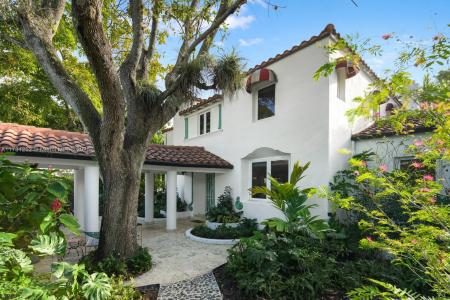 3026 Flamingo Dr, Miami Beach, FL 33140