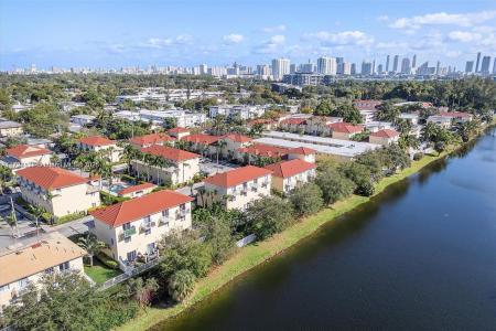 2062 NE 167th St 3-112, North Miami Beach, FL 33162