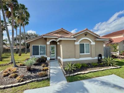 21496 SW 87th Pl, Cutler Bay, FL 33189