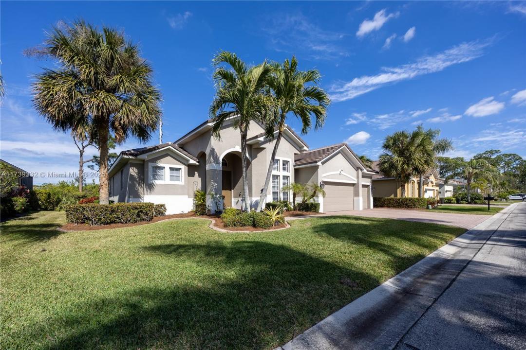 11968 AVALON PRESERVE BLVD, Fort Myers, FL 33908