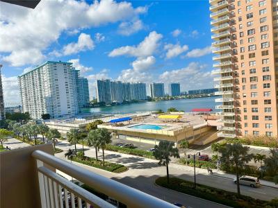 250 174th St 709, Sunny Isles Beach, FL 33160