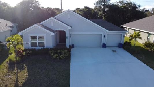 5380 LUGO ST, Fort Pierce, FL 34951