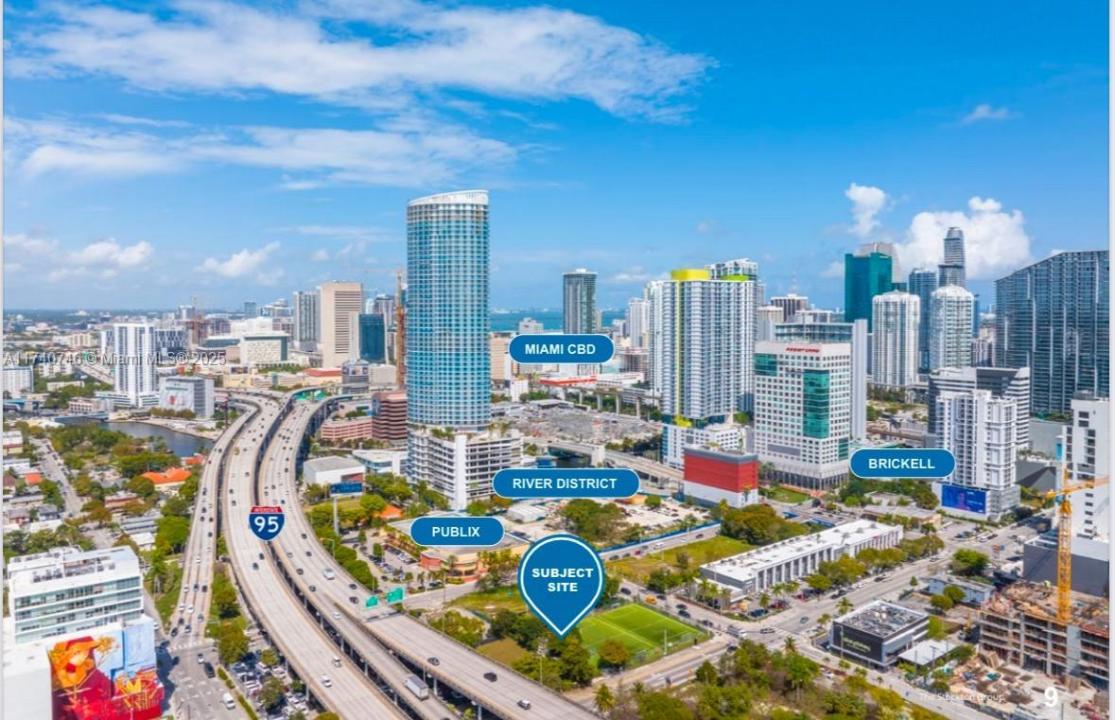 301 SW 8th St, Miami, FL 33130