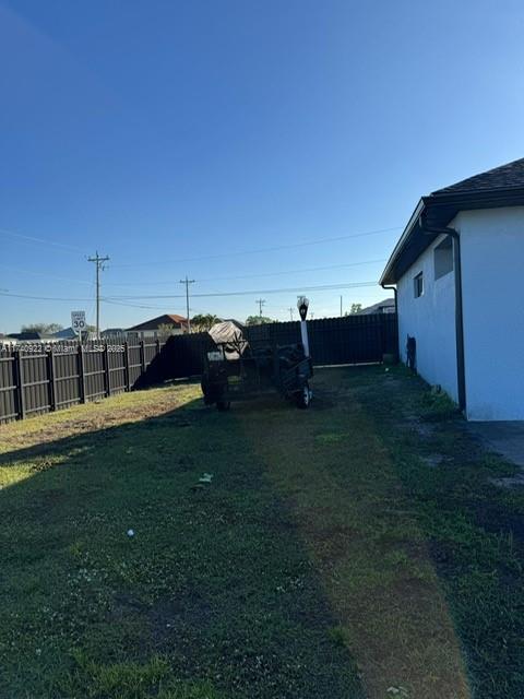 512 NE Juanita PL, Cape Coral, FL 33909