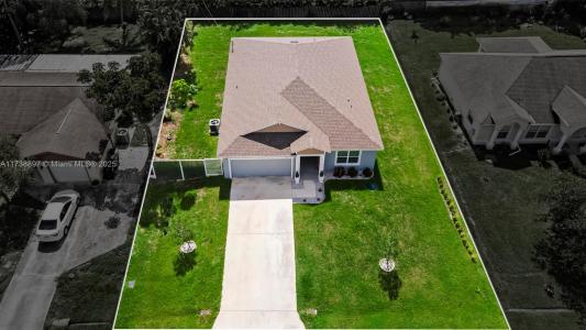 349 NW Aurora St, Port St. Lucie, FL 34983