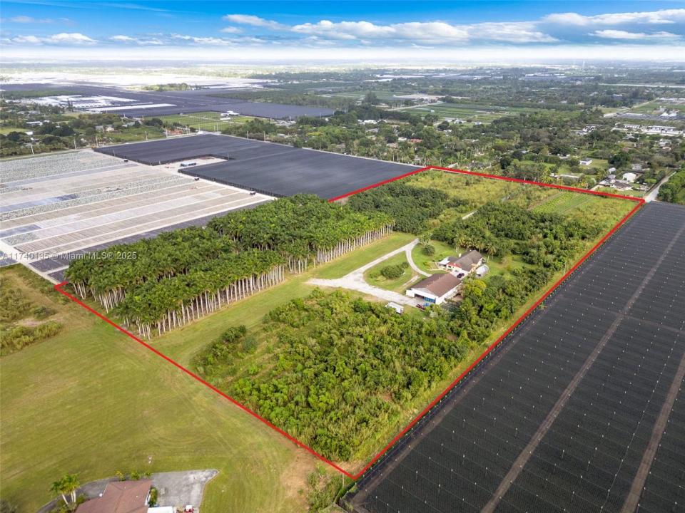 22100 SW 194th Ave, Miami, FL 33170