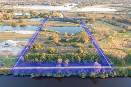 2312 E SR-80, La Belle, FL 33935