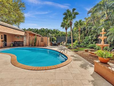 6200 SW 112th St, Pinecrest, FL 33156