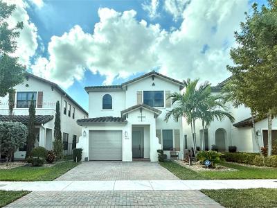 9776 W 34th Ave, Hialeah, FL 33018