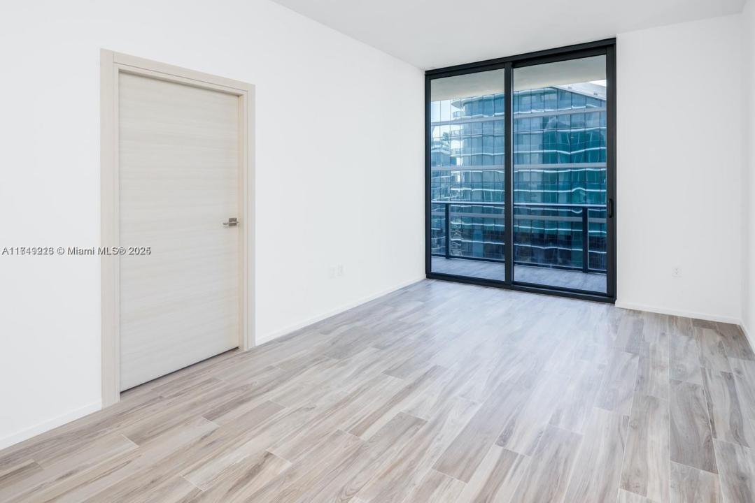 801 S Miami Ave 1808, Miami, FL 33130