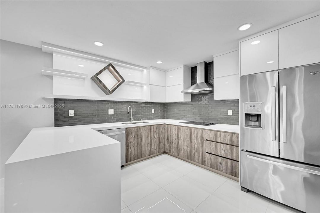 4140 NW 90th Ave 204, Coral Springs, FL 33065