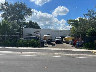 5812 SW 25 St, West Park, FL 33023