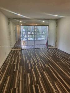 5061 W Oakland Park Blvd 201, Lauderdale Lakes, FL 33313