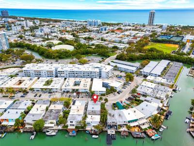 7270 Gary Ave, Miami Beach, FL 33141