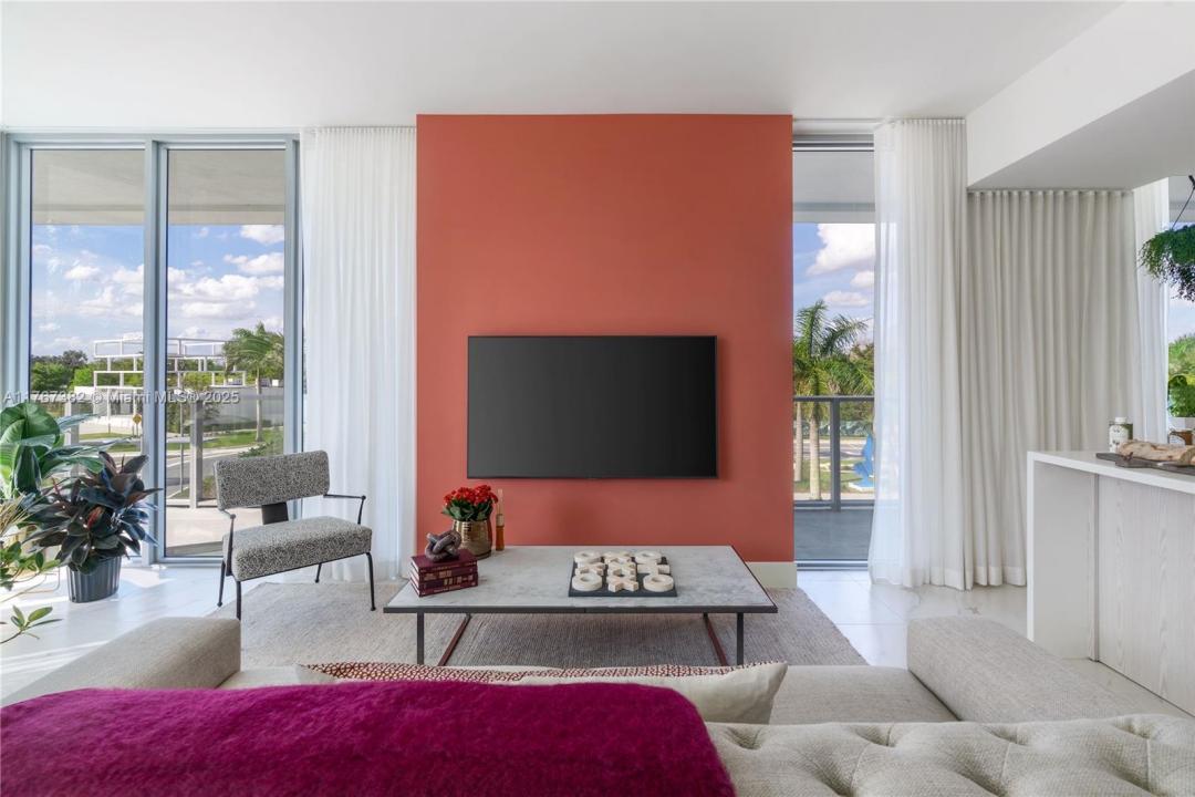 2000 Metropica Way 303, Sunrise, FL 33323