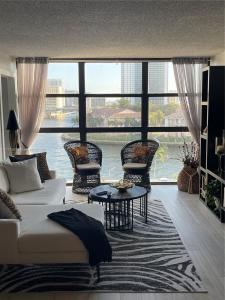 200 Leslie Dr 622, Hallandale Beach, FL 33009