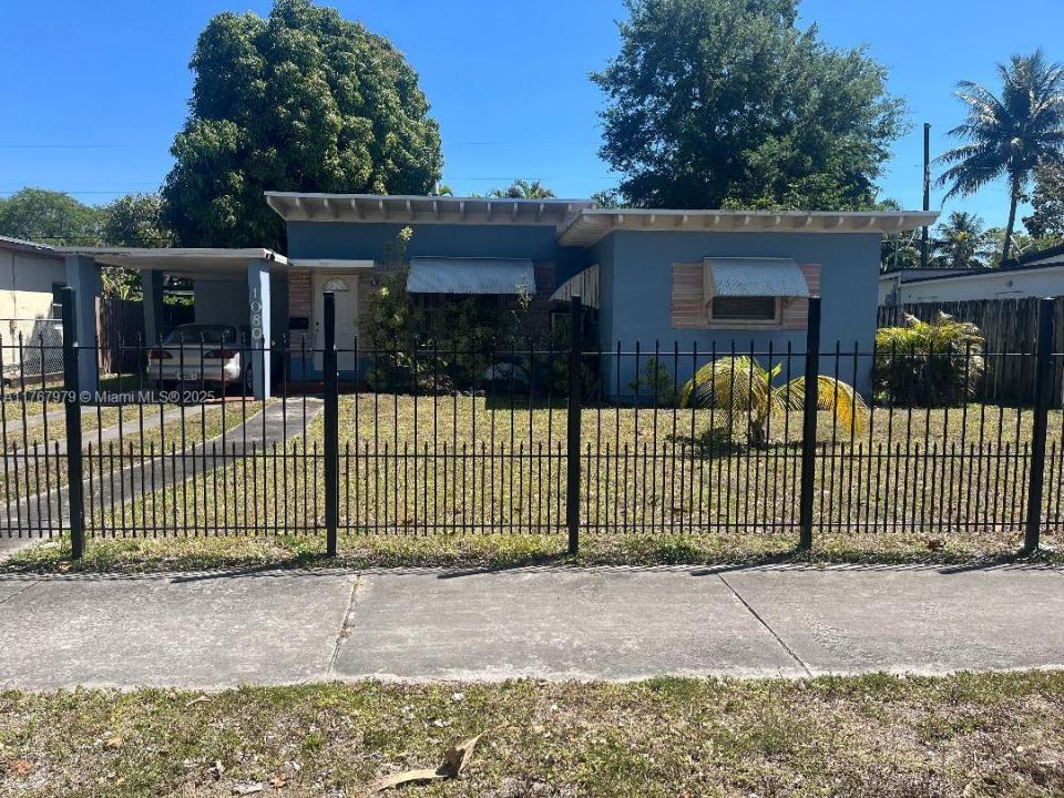 10801 NW 2nd Ct, Miami, FL 33168