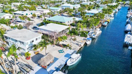 162 Azalea Street, Plantation Key, FL 33070