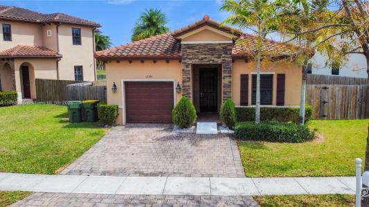 2391 NE 2nd Dr, Homestead, FL 33033