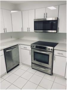 13155 Ixora Ct 305, North Miami, FL 33181