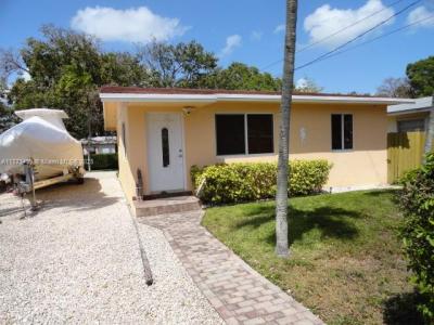 22 Snapper Ave, Key Largo, FL 33037