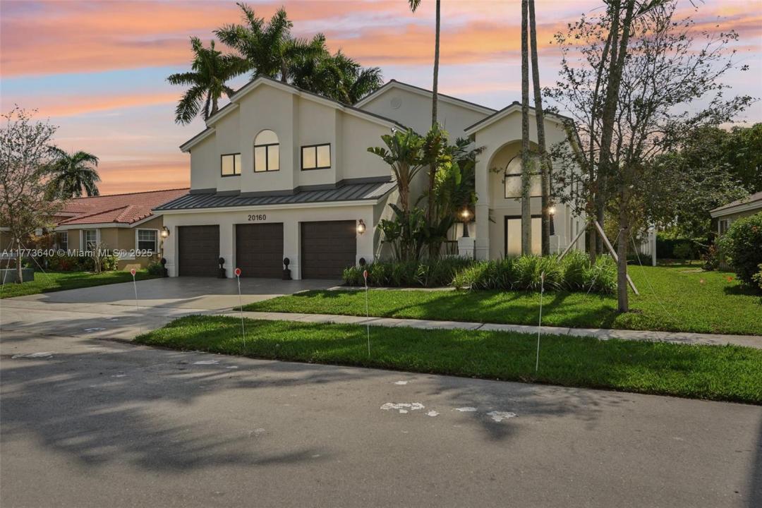 20160 NW 9th Dr, Pembroke Pines, FL 33029