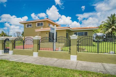 17135 NW 19th Ave, Miami Gardens, FL 33056