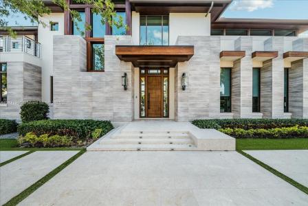 20 Compass Isle, Fort Lauderdale, FL 33308