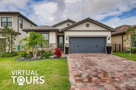 4933 Exmoor St, Lake Worth, FL 33467