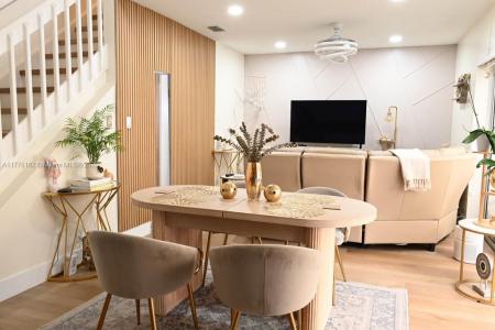 1430 Cottonwood Cir 1430, Weston, FL 33326