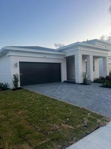 1933 Wandering Willow Way, Loxahatchee, FL 33470