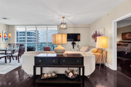 1250 S Miami Ave 2701, Miami, FL 33130