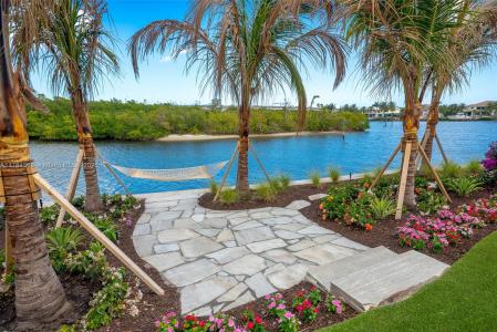 2455 Snook Trail, Palm Beach Gardens, FL 33410