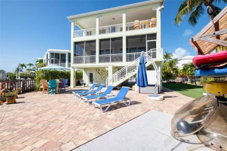 140 FAIRWICH CT, Tavernier, FL 33070