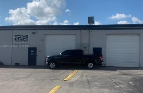 10340 SW 187th St, Cutler Bay, FL 33157