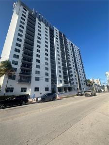 401 69th St 1607, Miami Beach, FL 33141