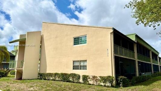 4124 NW 88th Ave 207, Coral Springs, FL 33065