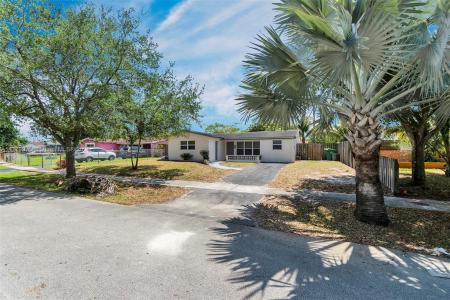 3830 NW 7th Ct, Lauderhill, FL 33311