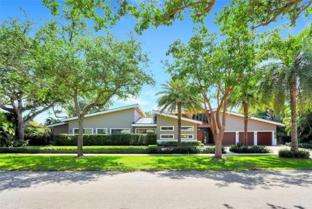 128 NE 94th St, Miami Shores, FL 33138