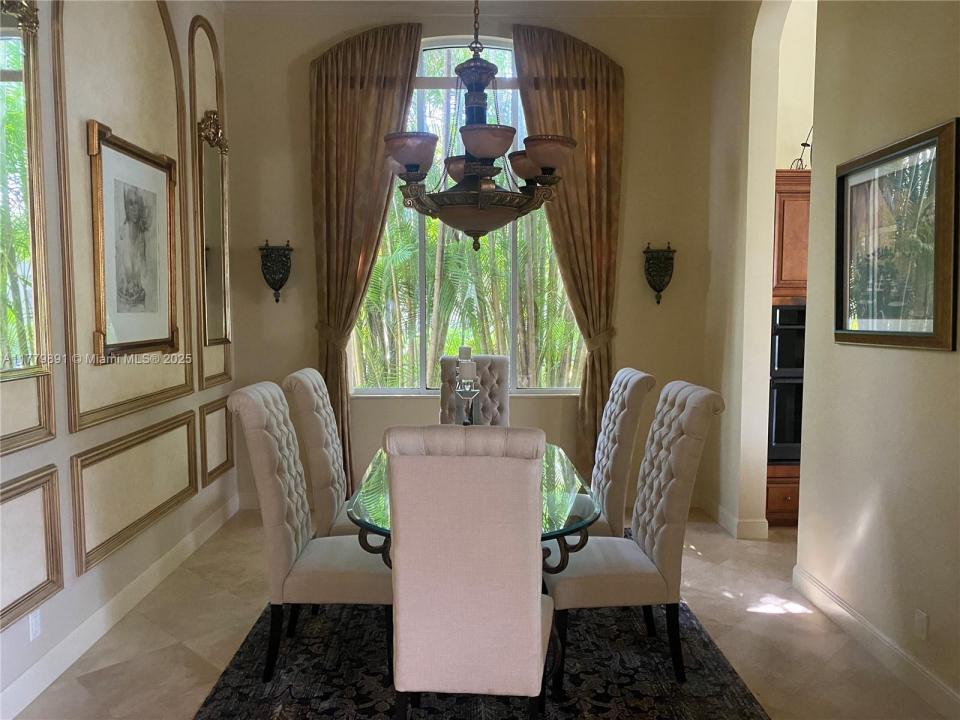 111 Via Verde Way, Palm Beach Gardens, FL 33418