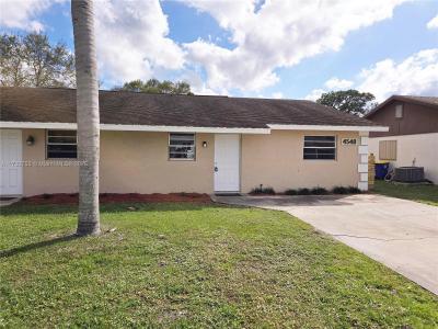 4548 SE Salvatori Rd, Stuart, FL 34997