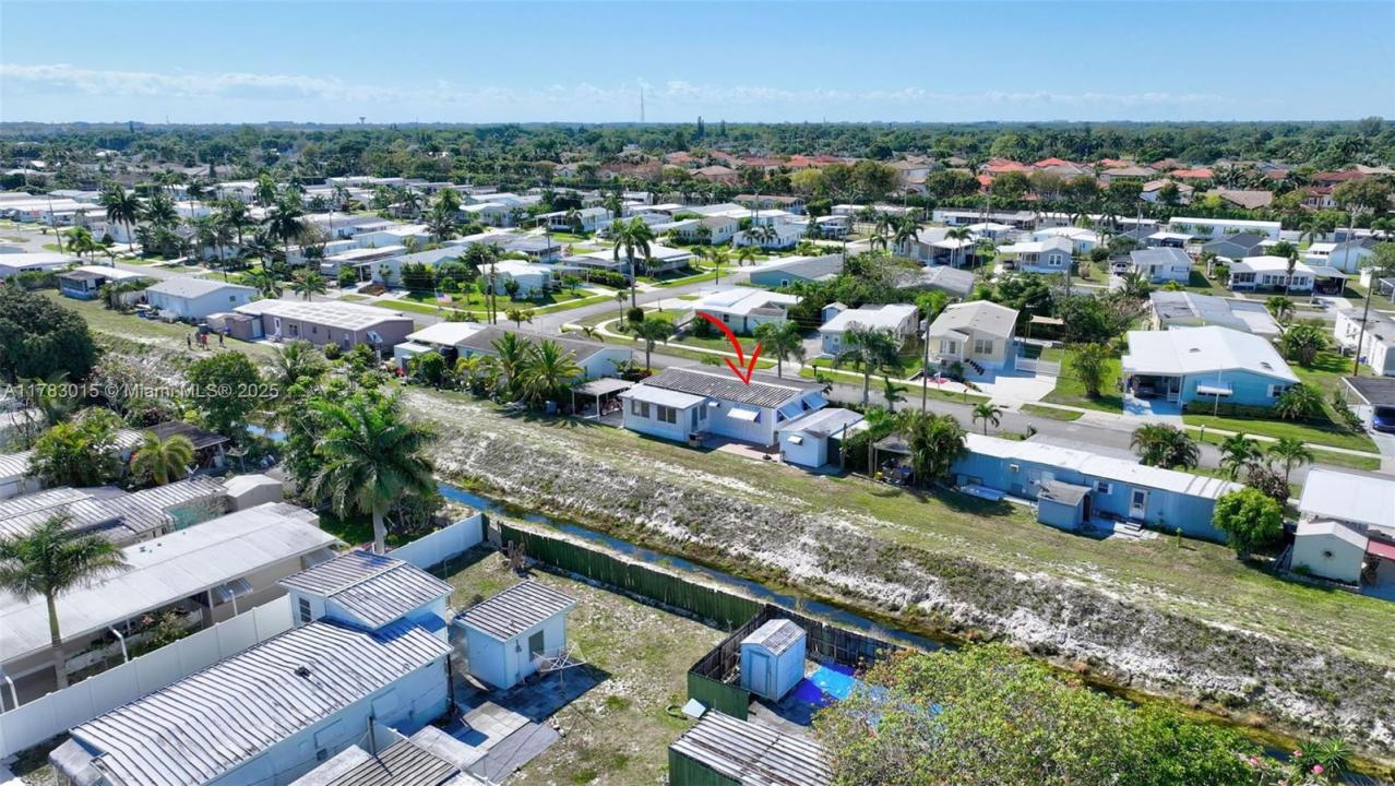 4201 Mocking Bird Dr, Boynton Beach, FL 33436