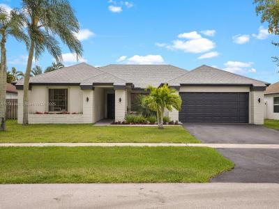 10174 S 182nd Ln S, Boca Raton, FL 33498